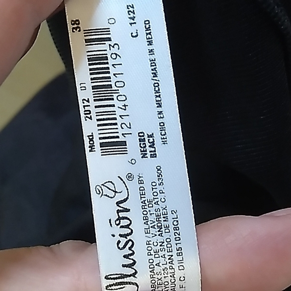 Black 100% polyester size XXL Bra Size 38 pit to pit 18 inches length 41 inches - Picture 7 of 7